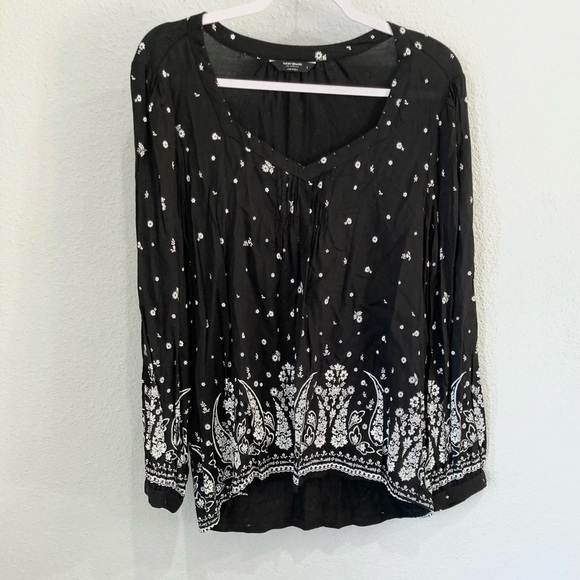 Lucky Brand Tops - Lucky Brand Boho Floral Neutral Casual Western Long Sleeve Soft Top